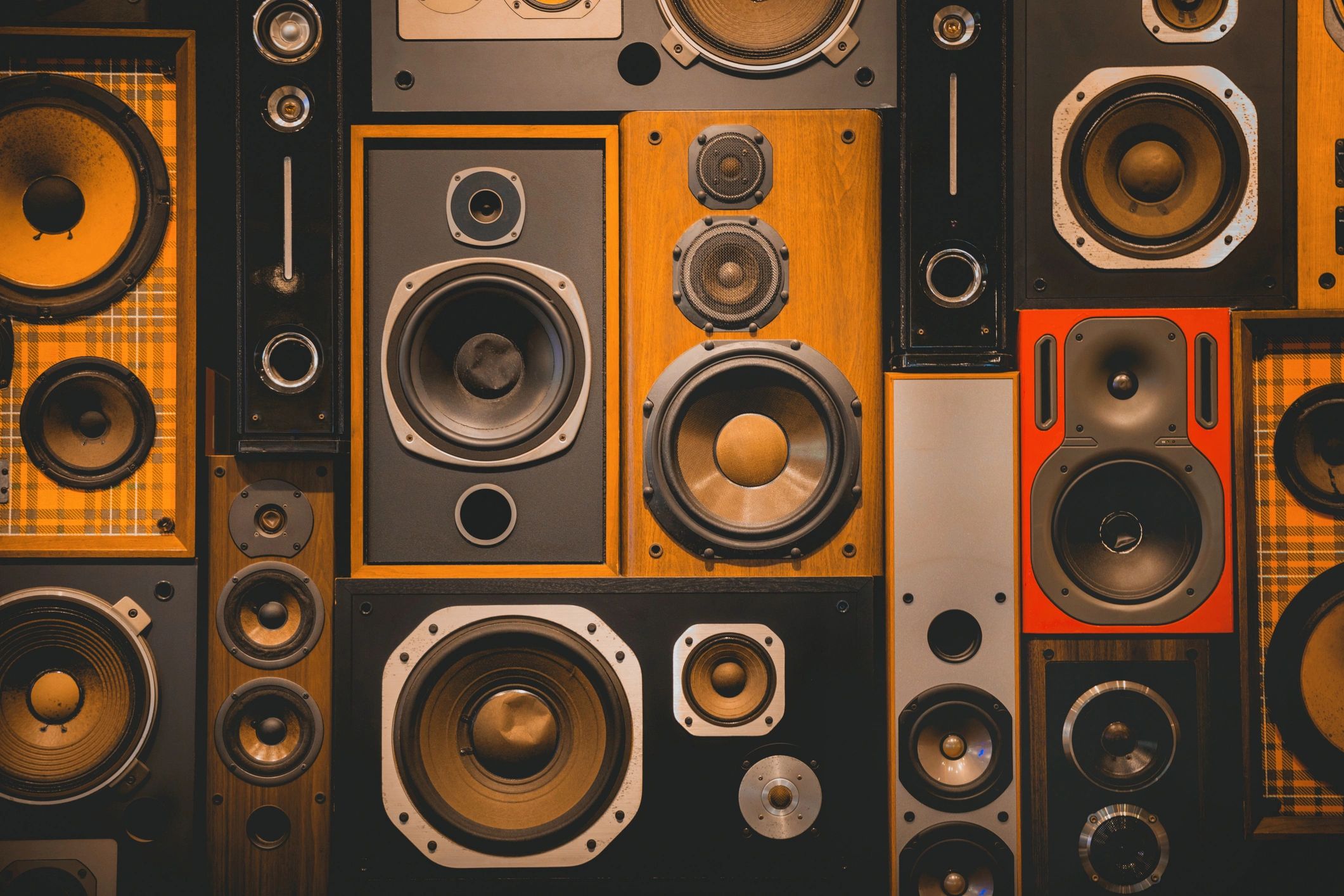 music hobbyist building speakers